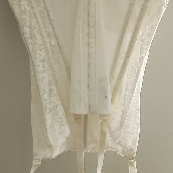 'Carnival' Strapless Corset w/ garters Size 34D Cream NWOT BRIDAL STORE … - Picture 7 of 14